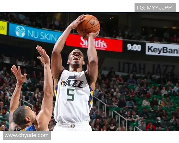 火箭队与骑士队激战正酣NBA直播精彩瞬间回顾与分析